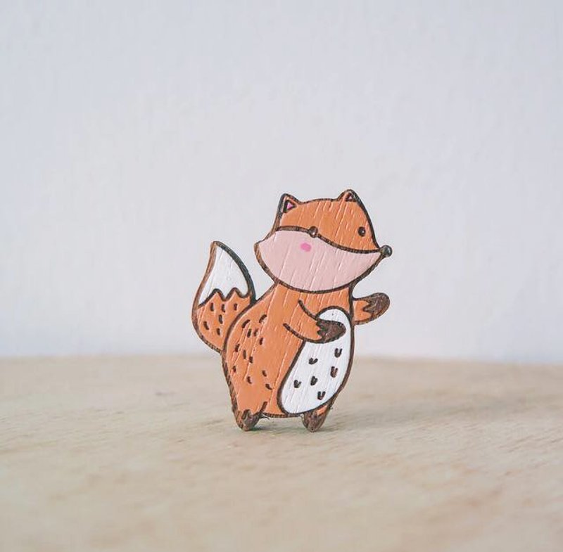 可爱的狐狸木头别针 - 胸针 - 木头 橘色