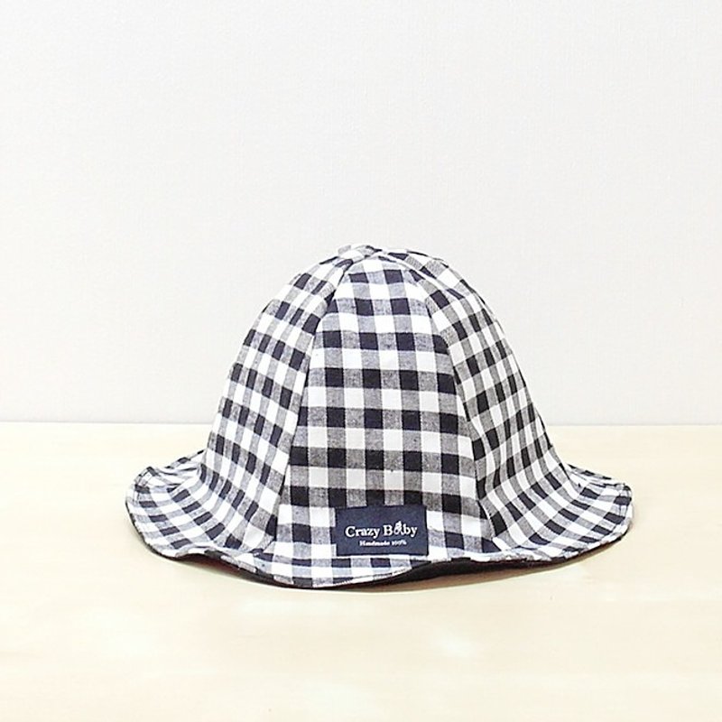 【CrazyBaby】黑白格纹 / 双面渔夫帽 - 帽子 - 其他材质 