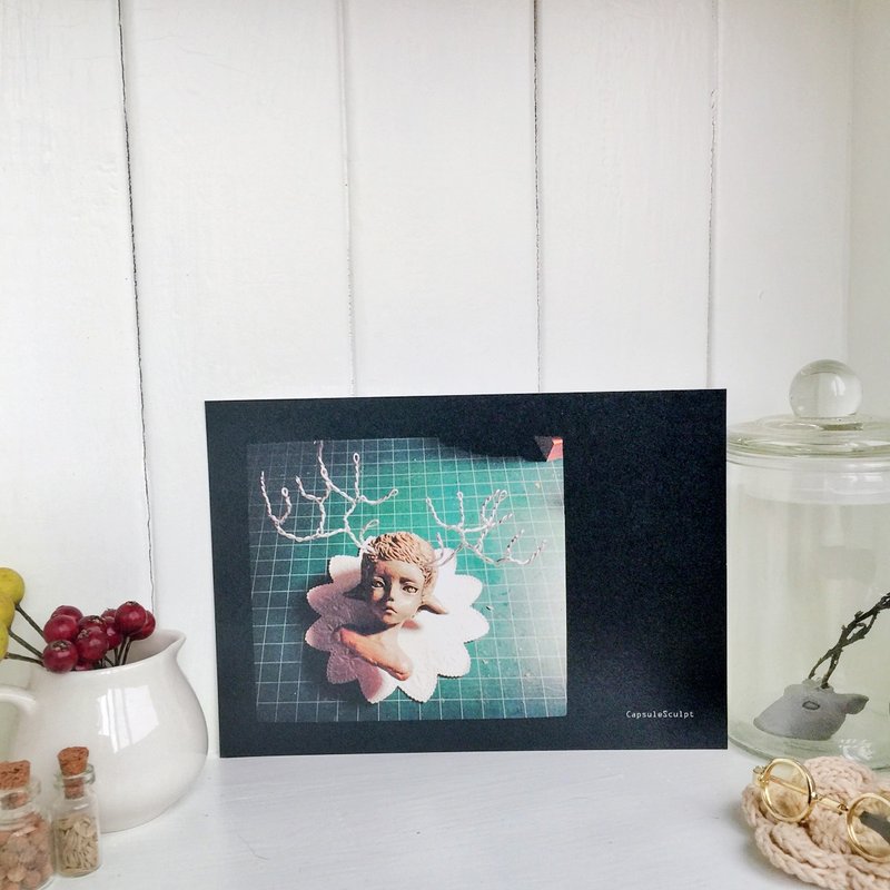 草本菟刻明信片 [摄影系列] “答”创作人形 - 卡片/明信片 - 纸 卡其色