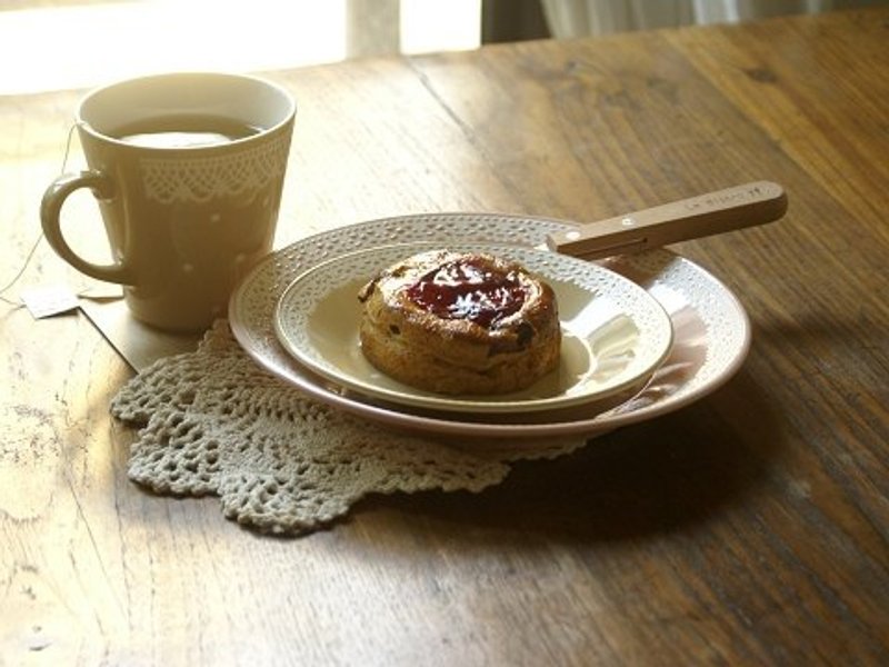 fillette少女心情 蕾丝与水玉小圆盘 卡其 - 浅碟/小碟子 - 其他材质 卡其色