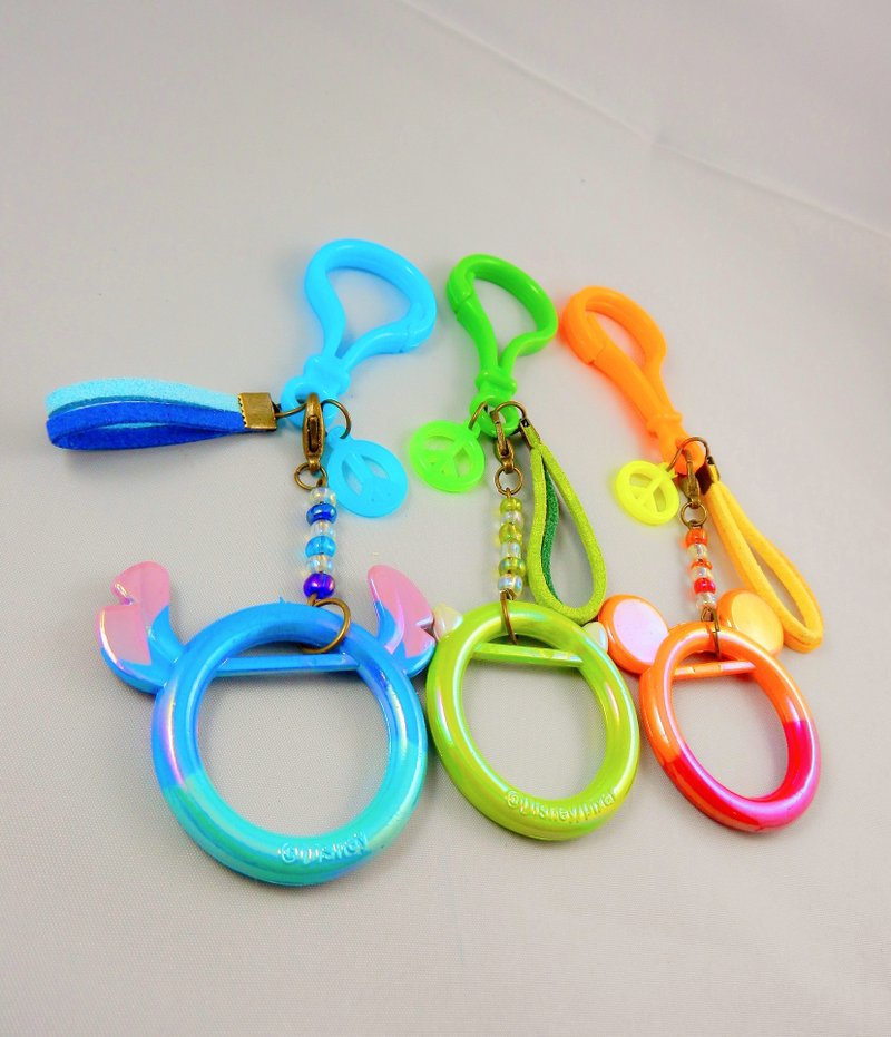 <god leading> 手作质感可爱  钥使圈 包包吊饰  收藏 迪士尼 - 钥匙链/钥匙包 - 其他金属 多色