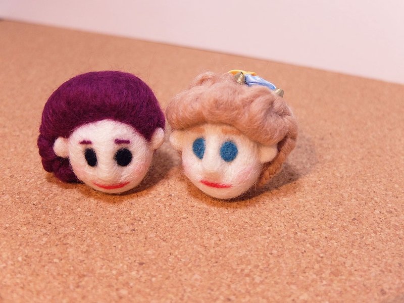 谁是茉莉? 100%手工羊毛毡娃娃项链 - 项链 - 羊毛 紫色