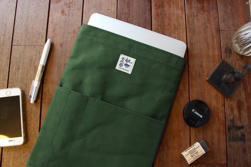 ///古朴・古朴 ///合成帆布制造 Macbook pro air 13寸 专属厚度 Apple周边 内胆包 笔电包 - 平板/电脑保护壳 - 其他材质 绿色