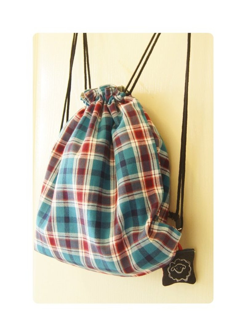 法兰绒抽绳两用后背包(可手提)-红蓝格纹{限量手作} - 侧背包/斜挎包 - 棉．麻 蓝色