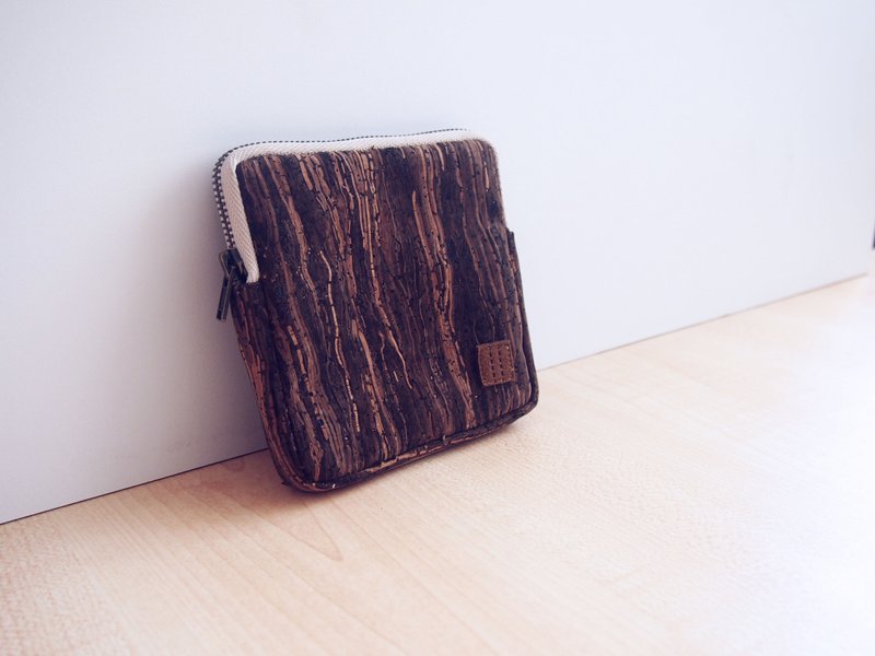 Paralife 手造 木纹软木 拉链 零钱包 卡片包 量身订制 刺绣名字 - 皮夹/钱包 - 棉．麻 咖啡色