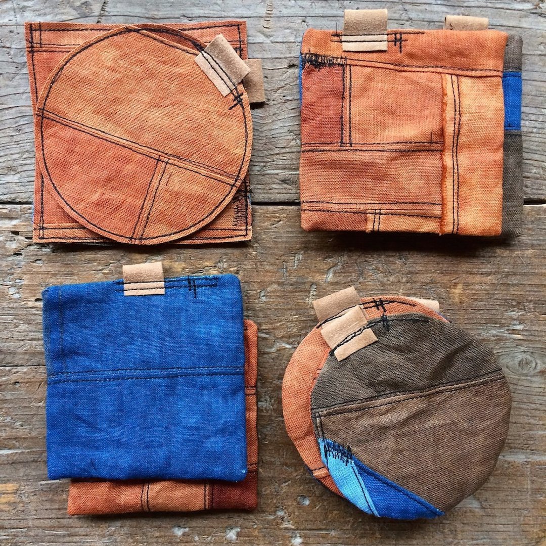 Round persimmon and indigo dyed linen fluffy coaster - 厨房用具 - 棉 咖啡色