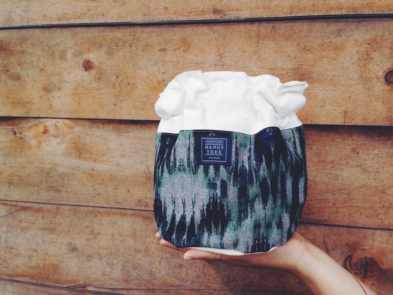 ::浏海树:: 侧背水桶包＿复古刷色 - 侧背包/斜挎包 - 其他材质 紫色