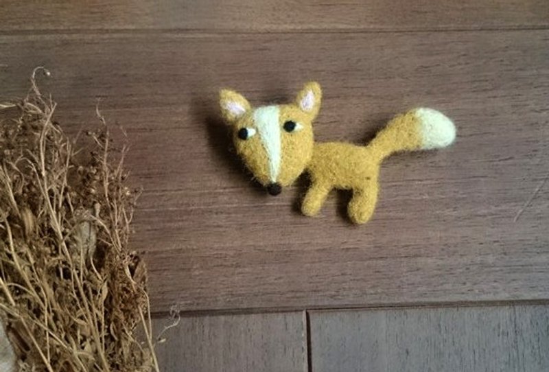 定制化插画 胸针/吊饰/项链 - 吊饰 - 羊毛 金色