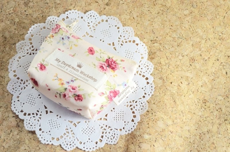 My Daydream Workshop 碎花可爱简约休闲散子包零钱包小收纳包 - 零钱包 - 其他材质 多色