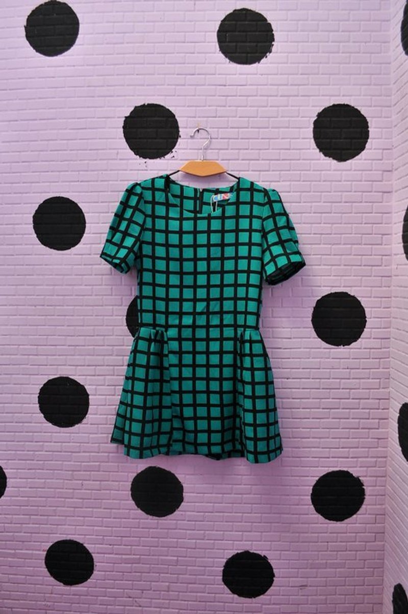 我是女生．格子纹质感蔓延洋装 - 洋装/连衣裙 - 其他材质 绿色