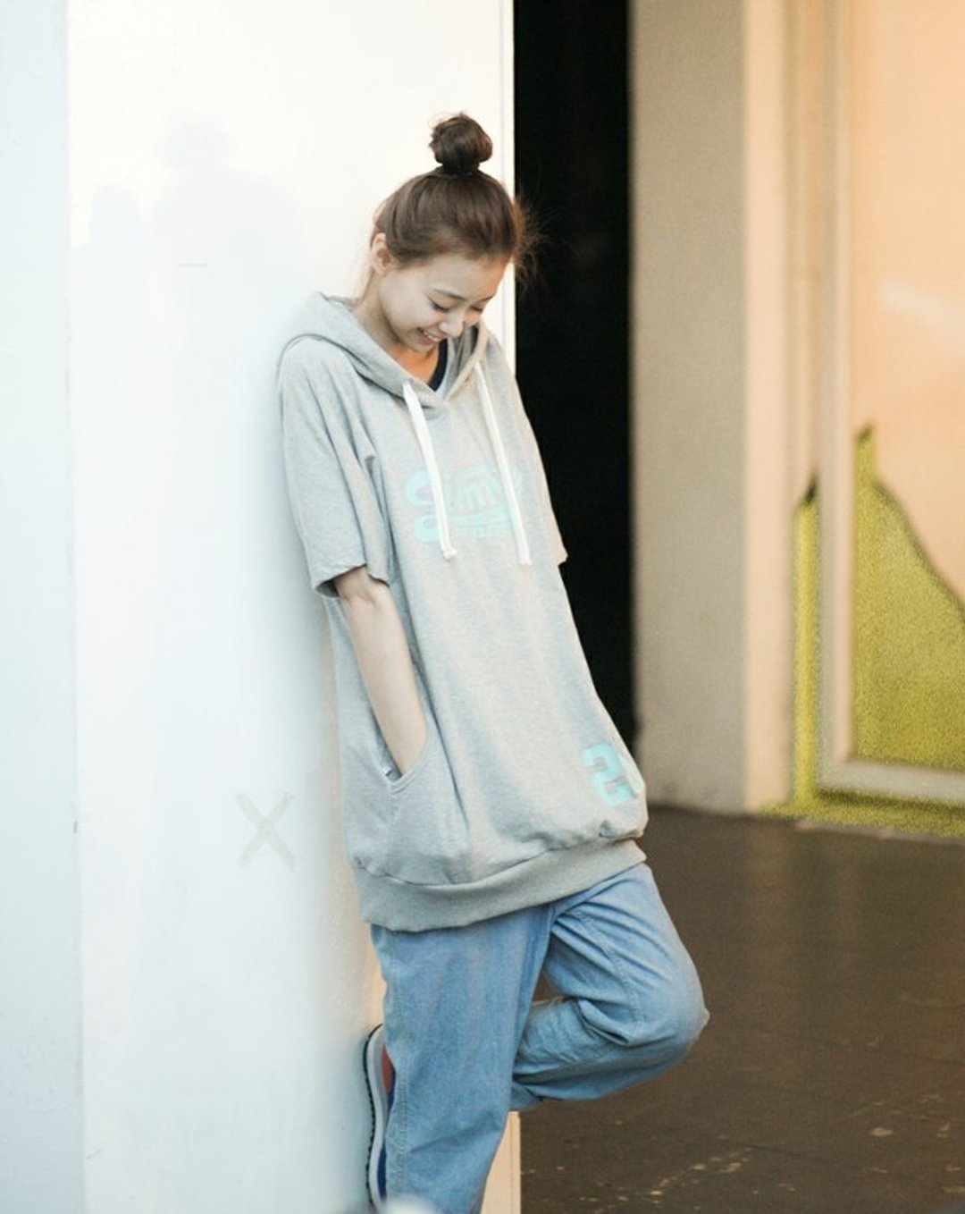 SUMI△SUMI20运动风▽小绒布五分宽袖连帽上衣_2AF015_麻花灰 - 女装针织衫/毛衣 - 棉 灰色