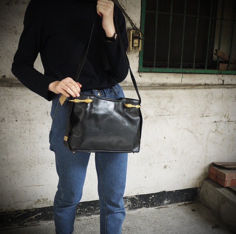 ShiKa夕卡//Vintage Bag黑色经典肩背包 - 侧背包/斜挎包 - 其他材质 黑色