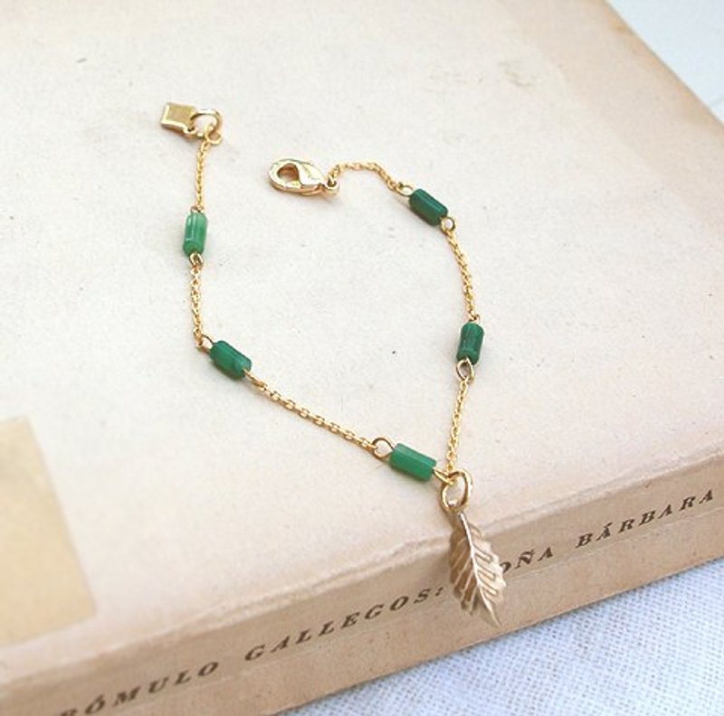 Le loisir/ 祖母长方绿玉 金色叶子手链 - 手链/手环 - 其他金属 绿色