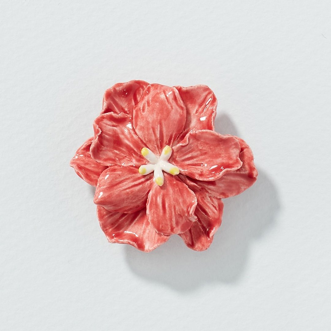 手工陶作 - 春暖桃红小花别针 胸针 - 胸针 - 瓷 红色