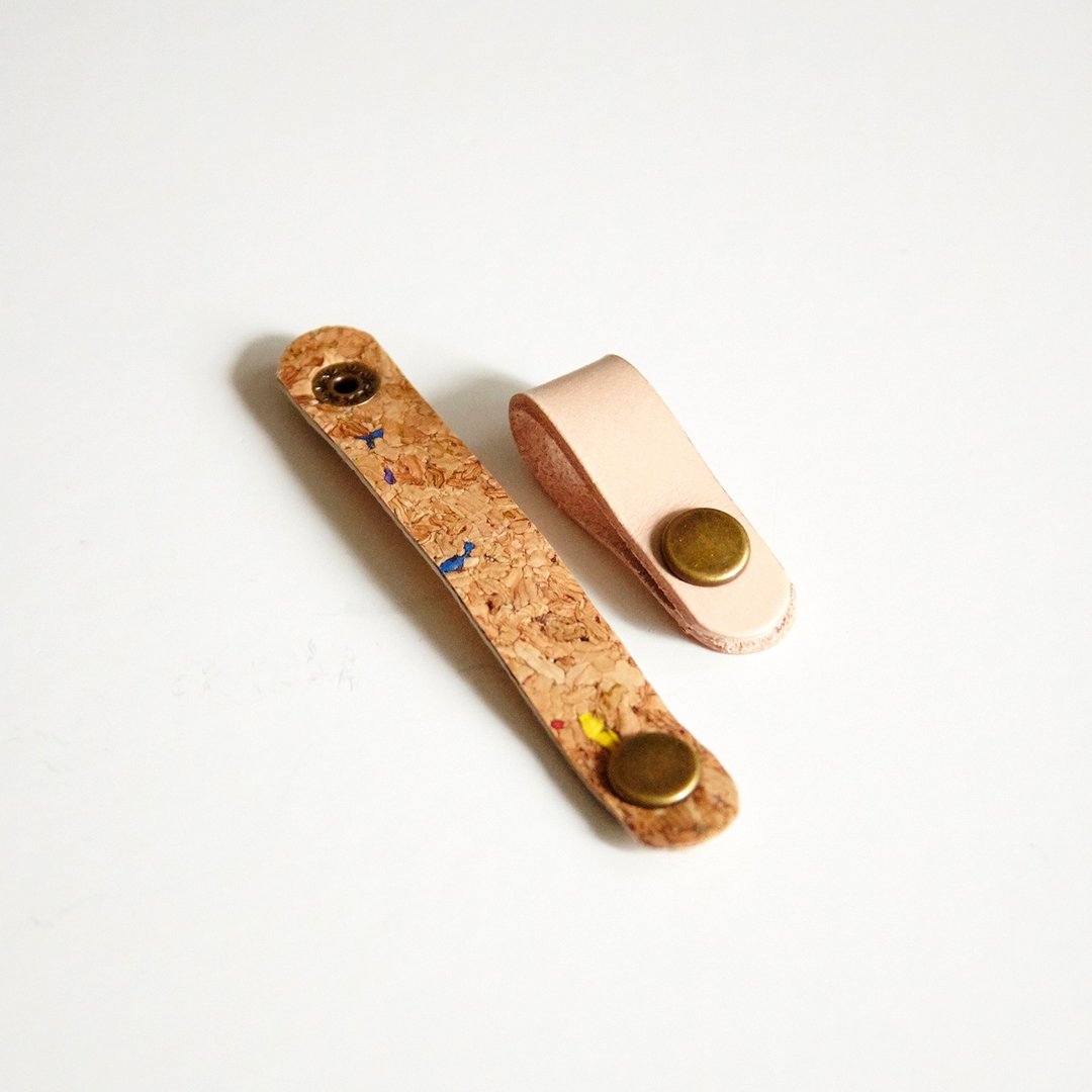 简约皮革/软木集线器 // 一套两款  软木皮革集线器 - 卷线器/电线收纳 - 真皮 多色