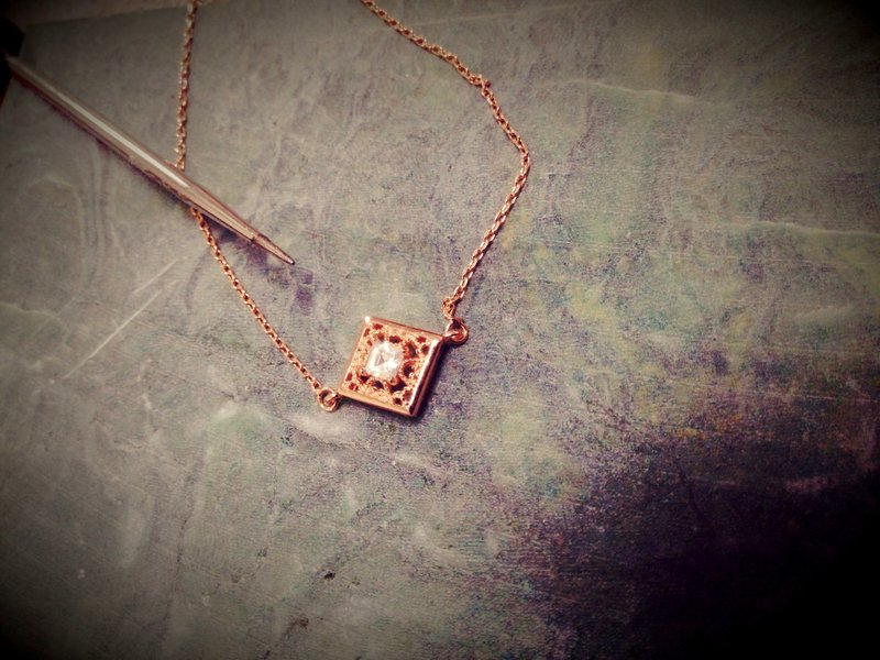 镂空方钻纯银手链 手作饰品 手工镶嵌 - 手链/手环 - 其他金属 