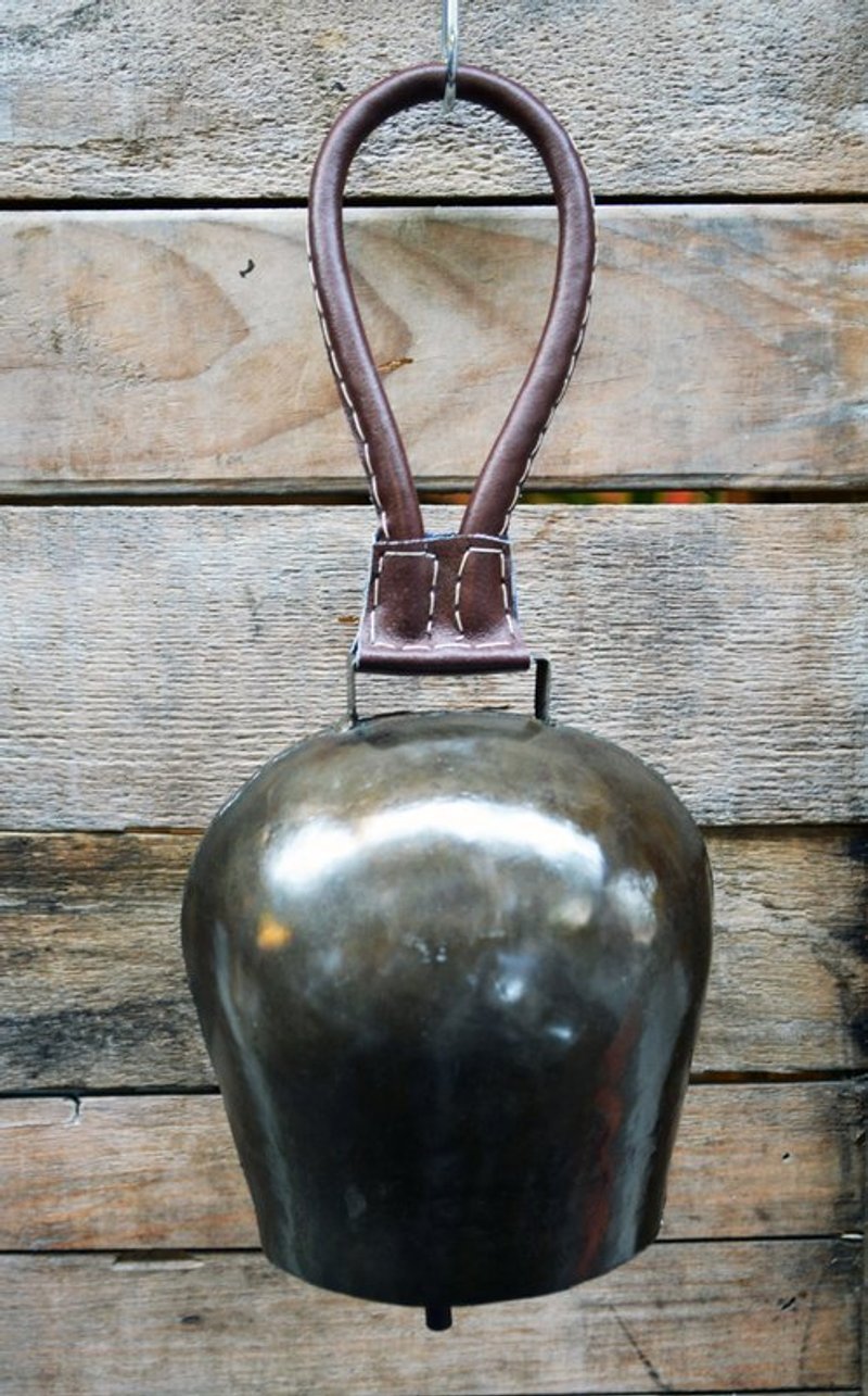 回收牛铃制风铃＿公平贸易 - 摆饰 - 其他金属 黑色