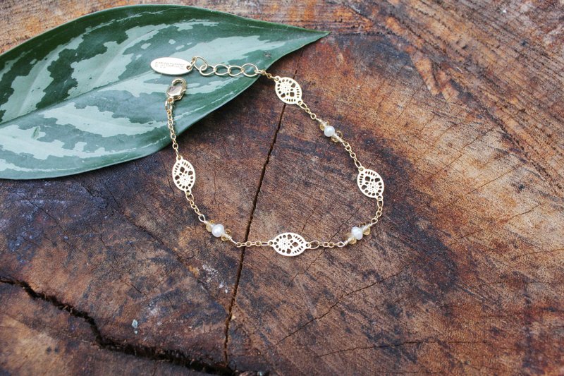 11月诞生石-Citrine黄水晶花叶系列设计款手链-TREASURE - 手链/手环 - 宝石 金色