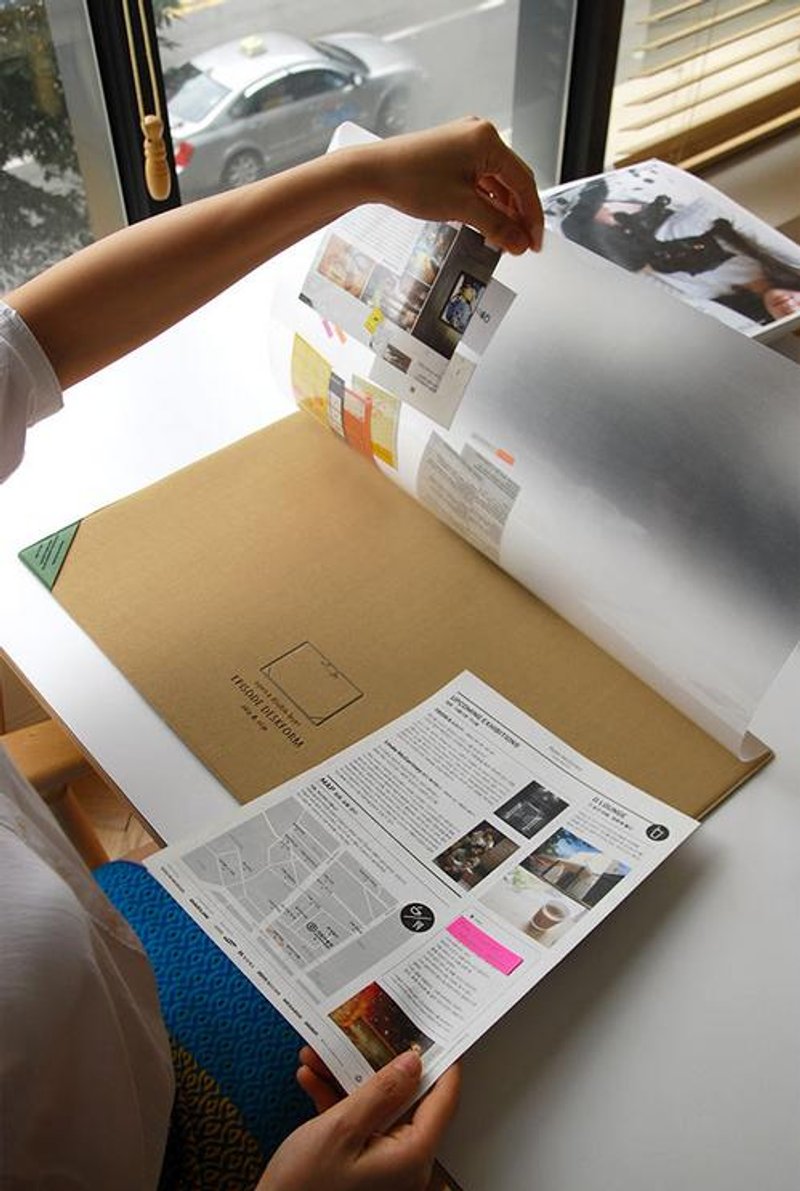 韩国 Play obje 梦幻金属系列 多功能桌垫 加强版(有2个塑胶膜) Episode Deskform-forest green黄铜金+绿色 现货供应中!! - 餐垫/桌巾 - 塑料 绿色