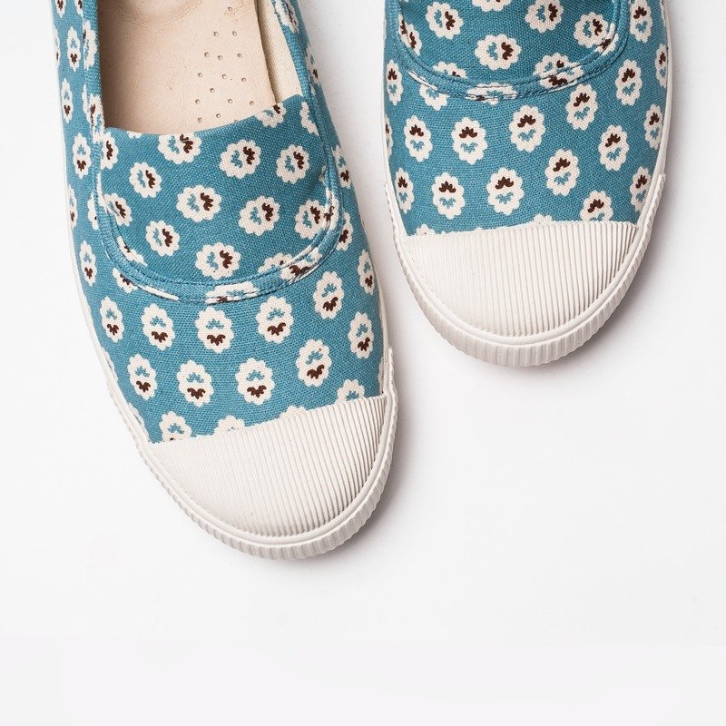 周年庆88折现折141元 | 菓菓日 | 北欧蓝花布鞋.气质.弹性松紧 - 女款休闲鞋 - 其他材质 蓝色