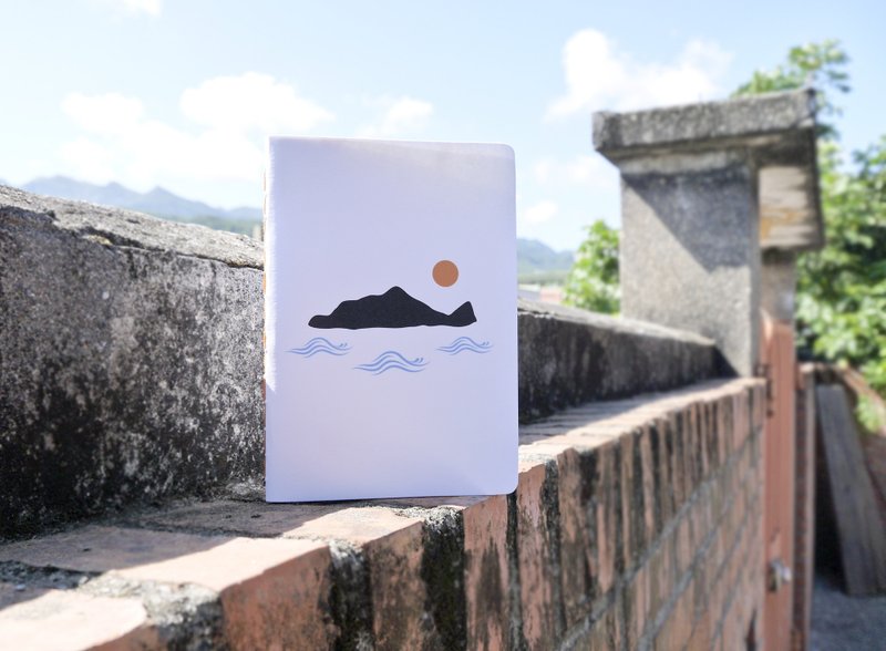 【旅行宜兰系列- 龟山岛．手工笔记本】 - 笔记本/手帐 - 纸 白色