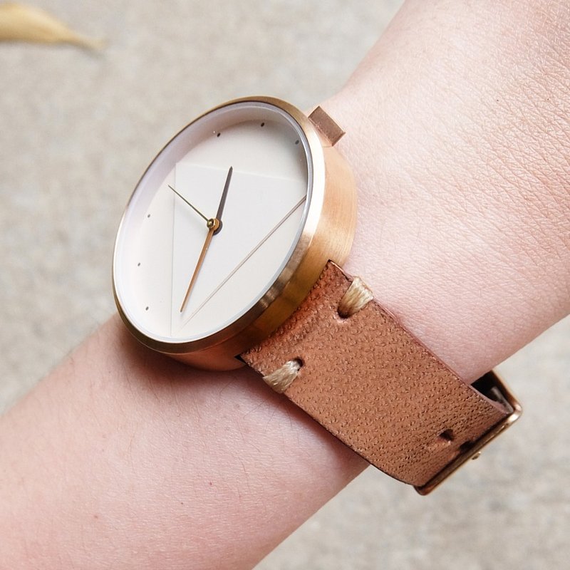 有机皮革腕表：黑靛蓝：独特的最小的手工腕 from TATHATA - 女表 - 真皮 咖啡色