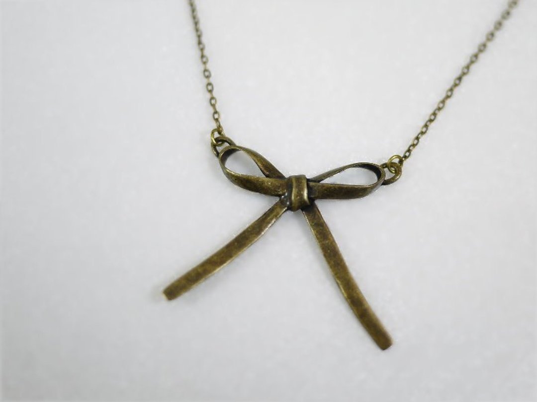 【金＊夏琳 · 饰品】 蝴蝶结 --纯铜/古铜色 - 项链 - 其他金属 