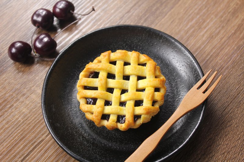 【Apie烘焙研究中心】手工蓝莓樱桃塔/二入 - 蛋糕/甜点 - 新鲜食材 黄色