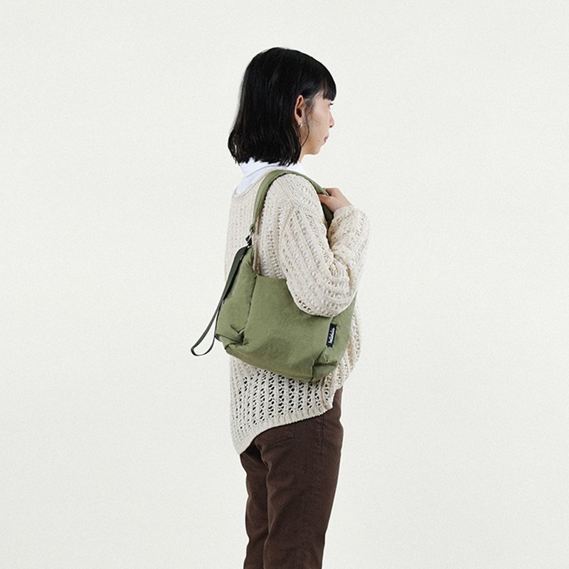 【FW25全新Wander系列】MILO 日常斜背包 小号 (草绿色) - 侧背包/斜挎包 - 环保材料 绿色