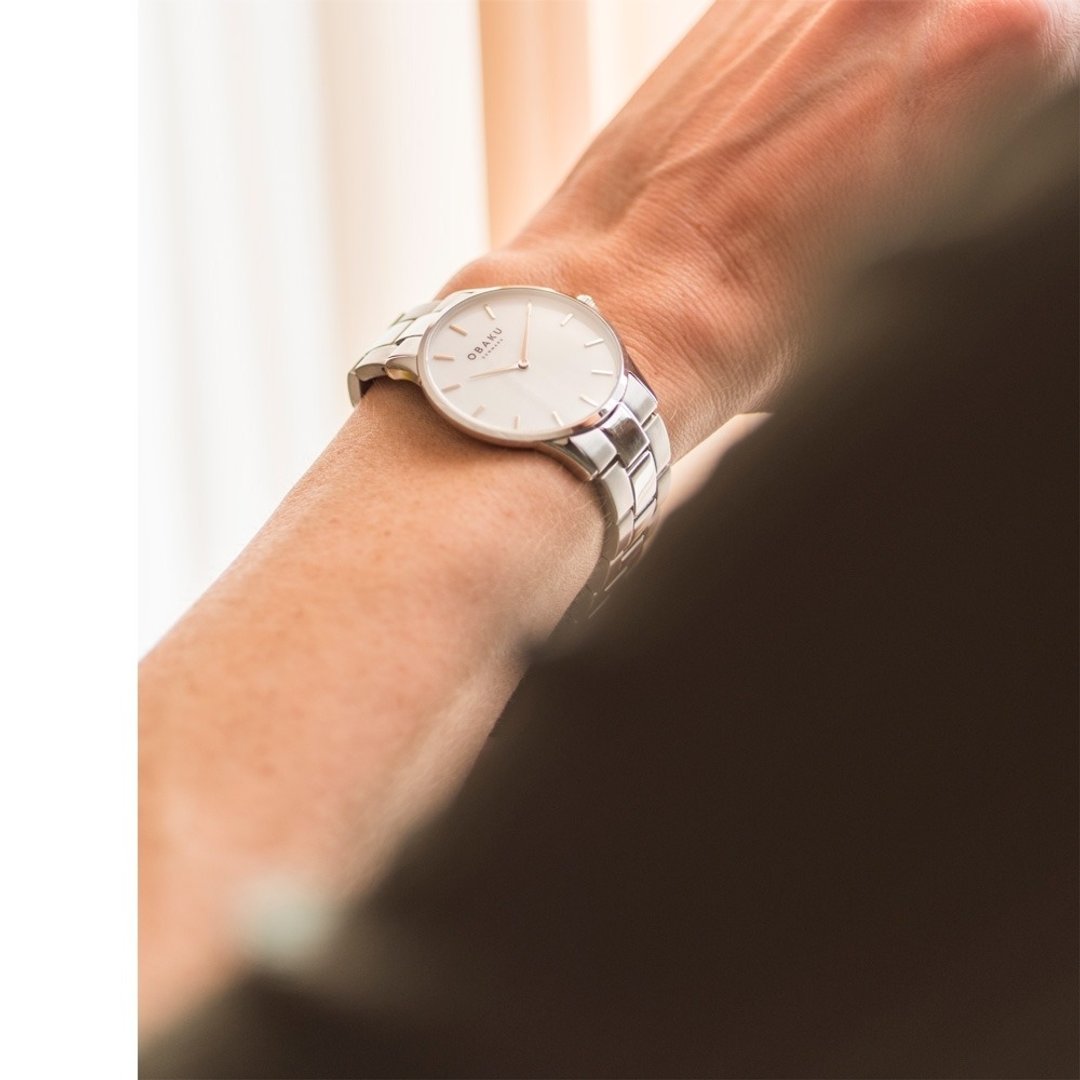OBAKU 都会知性贝壳时尚腕表-银X白-V247LXCWSC-35mm - 女表 - 不锈钢 多色