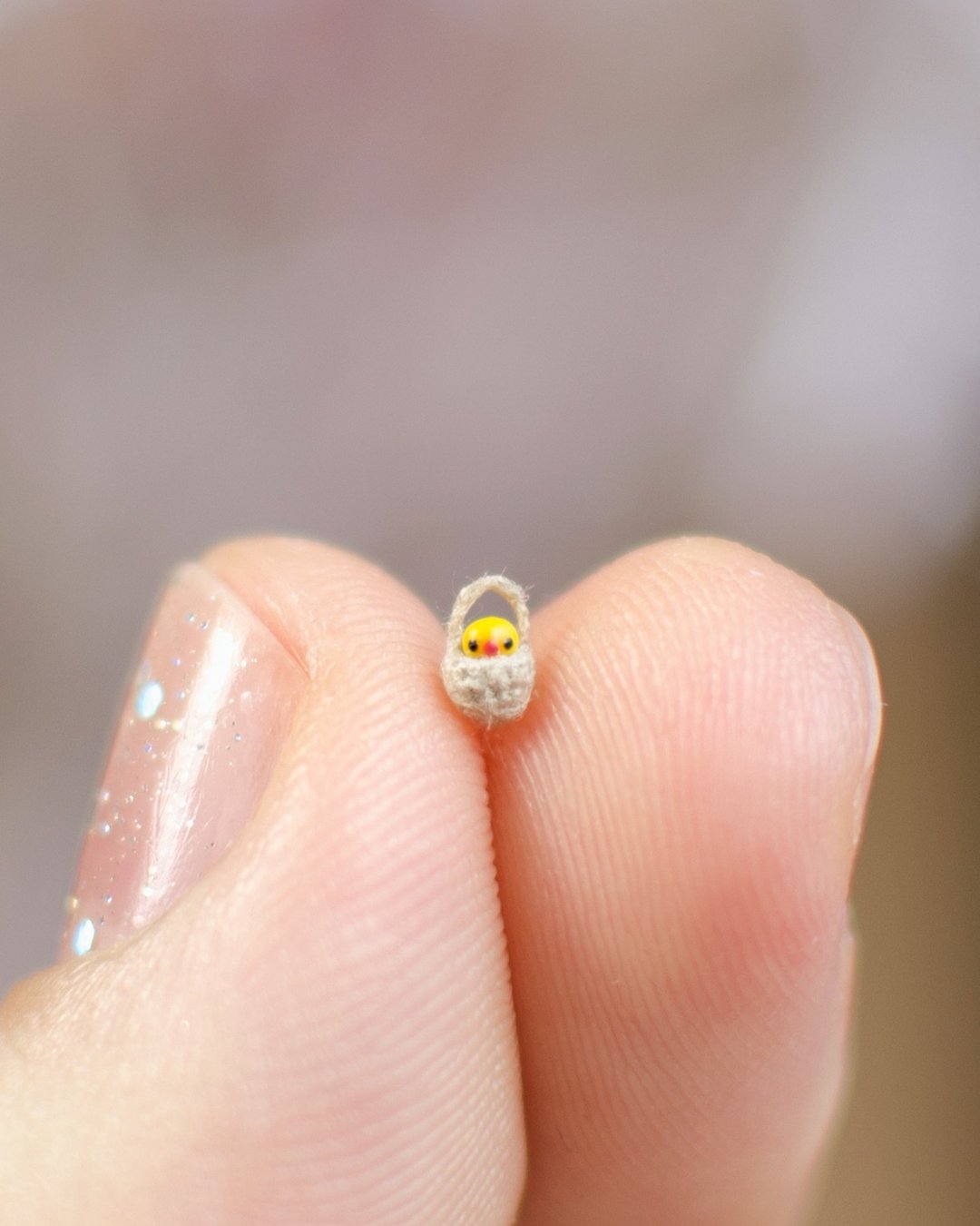 Miniature Yellow Ducky 0.2 cm in crochet basket, Micro Duck - 其他 - 其他材质 黄色