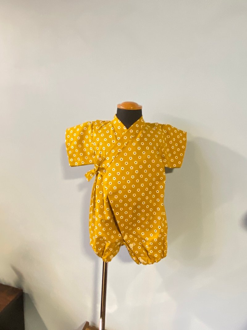 Baby jinbei Japanese baby jinbei 80cm - 包屁衣/连体衣 - 棉．麻 黄色