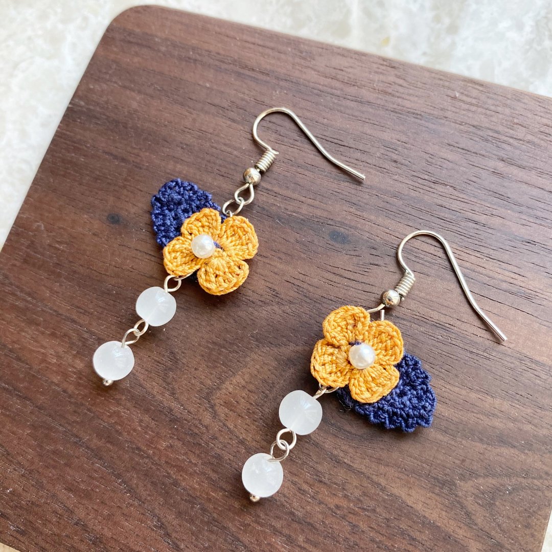 日系水丁香花编织耳环 Crochet yellow flower earrings 钩花 - 耳环/耳夹 - 棉 黄色