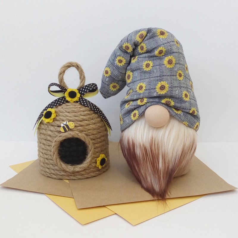 Sunflower Gnome Bee Skep Hive, Set of 2 Spring Summer Gnomes Girl and Boy - 玩偶/公仔 - 其他材质 
