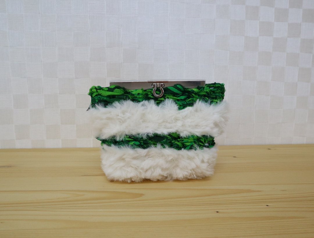Mini bag/ kimonoyarn/yarn/handmade - 化妆包/杂物包 - 其他人造纤维 绿色