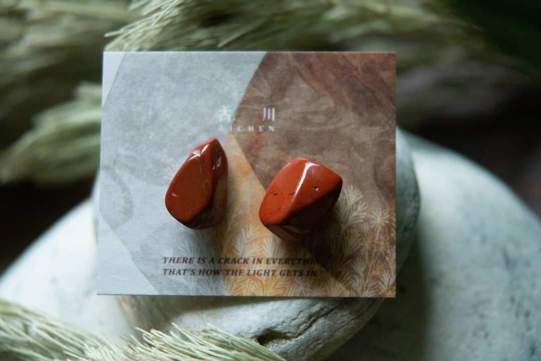 CRACK | 矿物系耳环 |  EARRINGS - 耳环/耳夹 - 玉石 红色