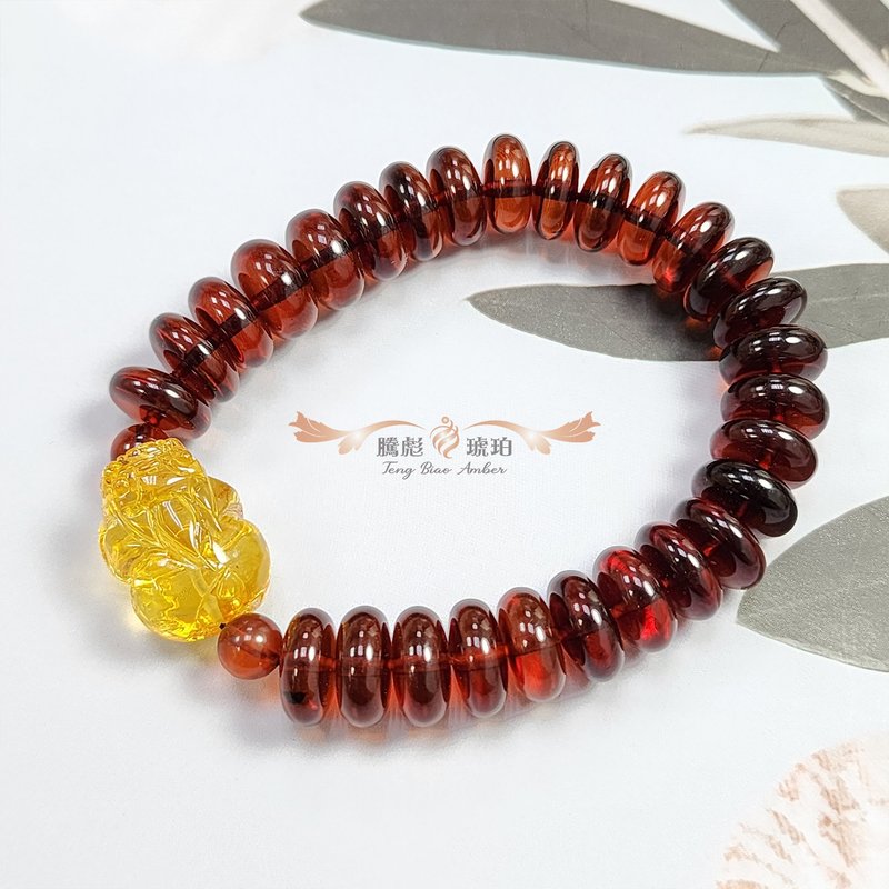 腾彪琥珀 天然琥珀蜜蜡 血珀算盘 招财金珀貔貅 设计精品款 手链 - 手链/手环 - 半宝石 黄色