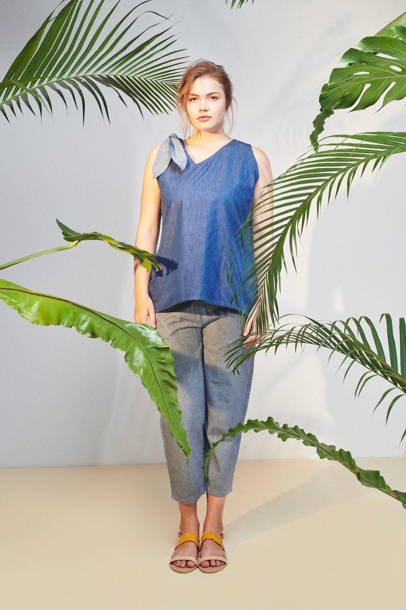 侧肩绑带无袖上衣 - 女装背心 - 其他材质 蓝色