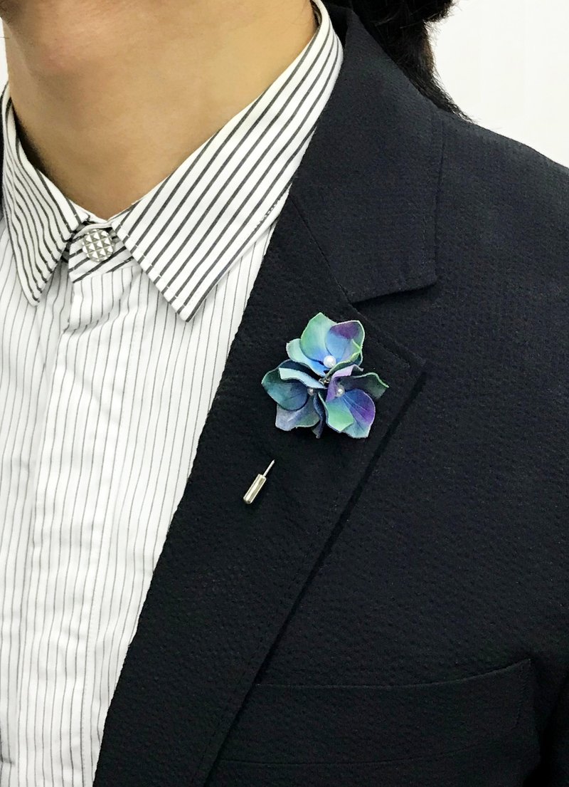 【手绘渐变染色】皮革绣球花襟针 - 胸花/手腕花 - 真皮 多色