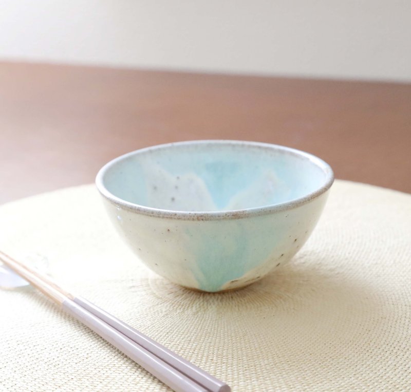 白釉与水蓝刷纹饭碗 1 - 碗 - 陶 白色