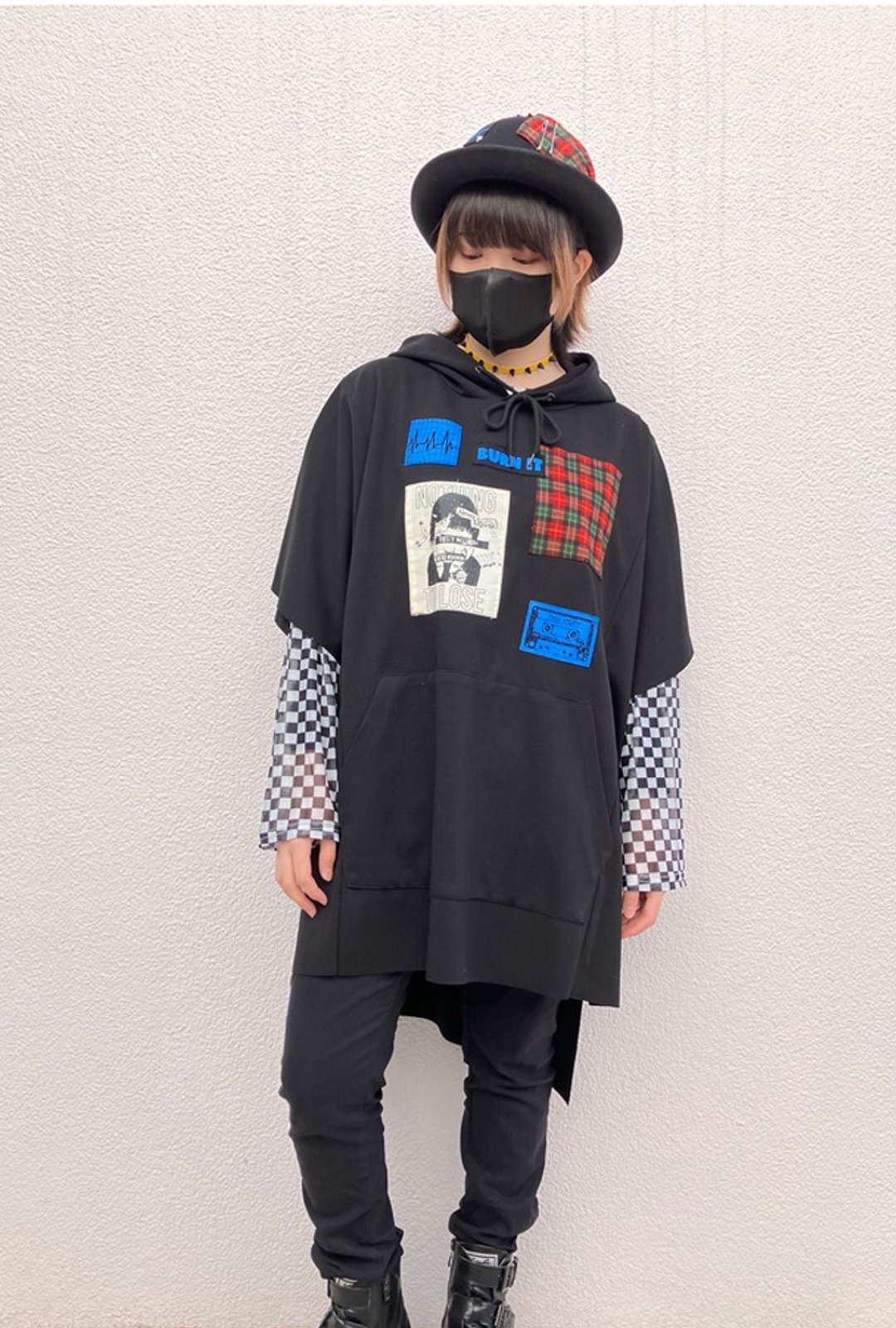 贴布连帽 T 恤 / 黑色 / F 尺寸 / hellcatpunks / hcp-pk-0062 - 中性连帽卫衣/T 恤 - 棉 黑色