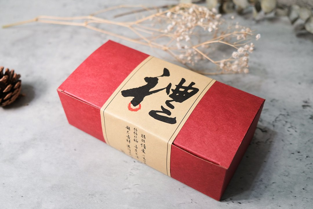 【禾果】 典雅红色果干小礼盒(内含4包果干)-新年礼盒 - 水果干 - 其他材质 白色