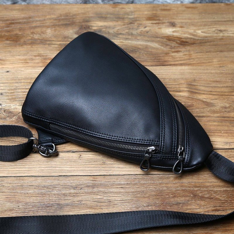 男士胸前包斜挎包 休闲日常包 - 侧背包/斜挎包 - 真皮 