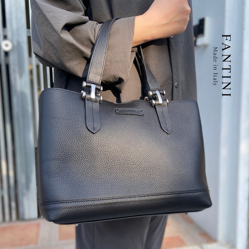 米兰 Elena微防泼水皮革手提包 - 手提包/手提袋 - 真皮 黑色