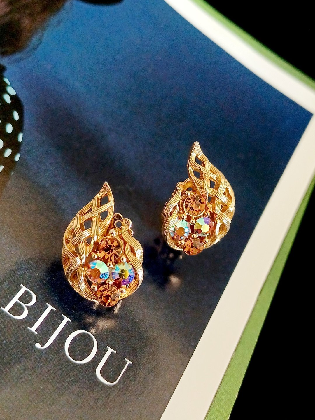 vintage jewelry  LISNER 缤纷砂金网格莱茵 夹式耳环 - 耳环/耳夹 - 其他金属 