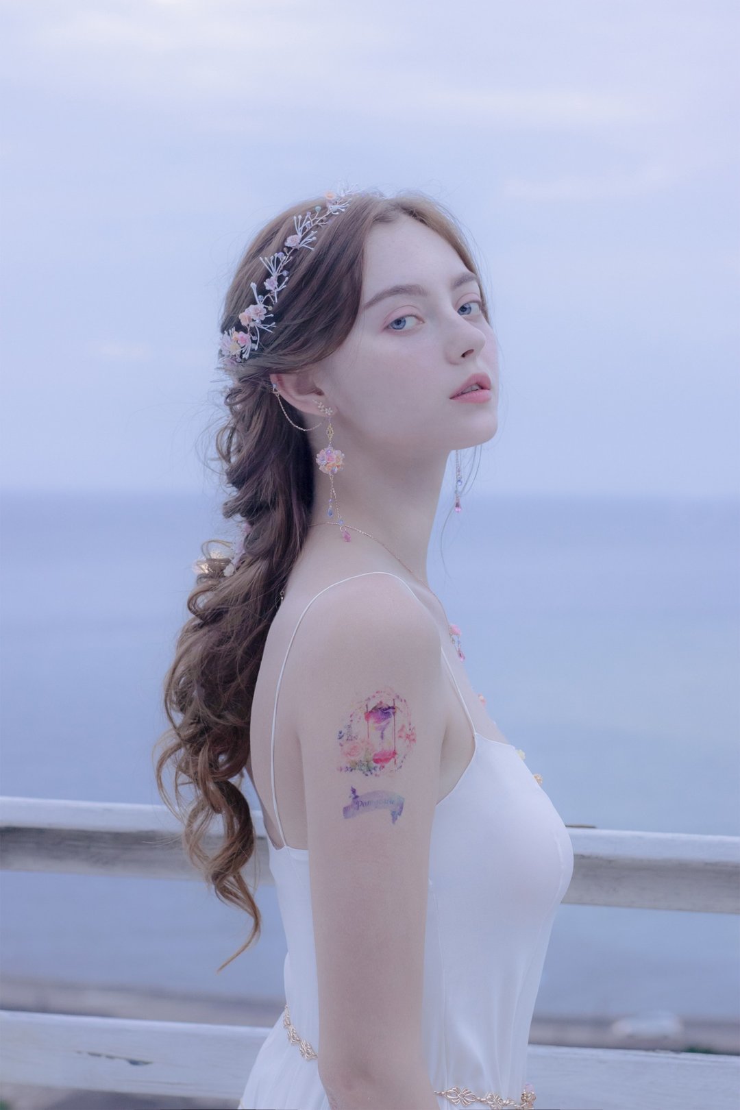 Camellia 椿梦:茶花珊瑚水彩及荡金纹身贴纸-A5两件套装 - 纹身贴 - 防水材质 多色