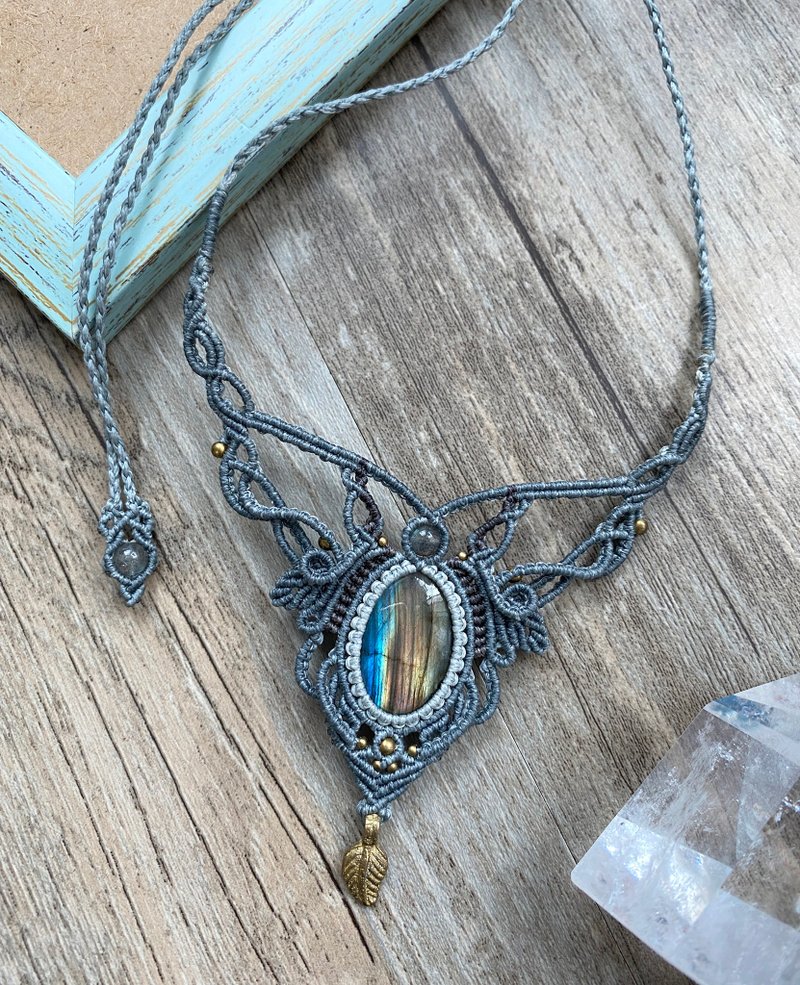 N117 波希米亚风 民族风 南美蜡线编织 拉长石 黄铜珠 项链 - 项链 - 宝石 灰色