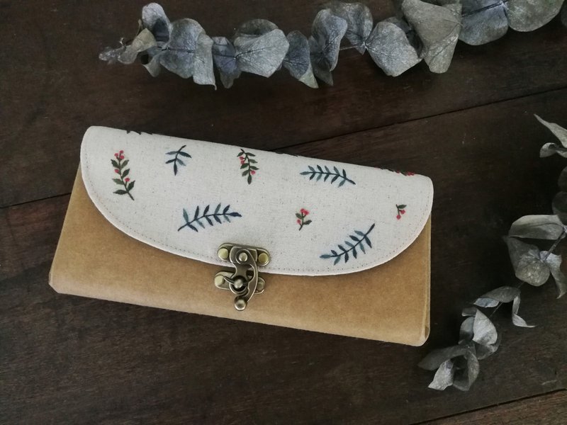*冬季の植物* 刺绣 风琴钱包/ 可斜背钱包 - 皮夹/钱包 - 棉．麻 