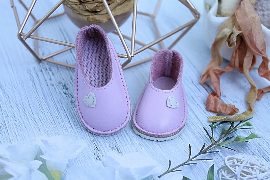 55 mm pink shoes for doll Ruby Red Fashion Friends with hearts - 玩偶/公仔 - 真皮 粉红色