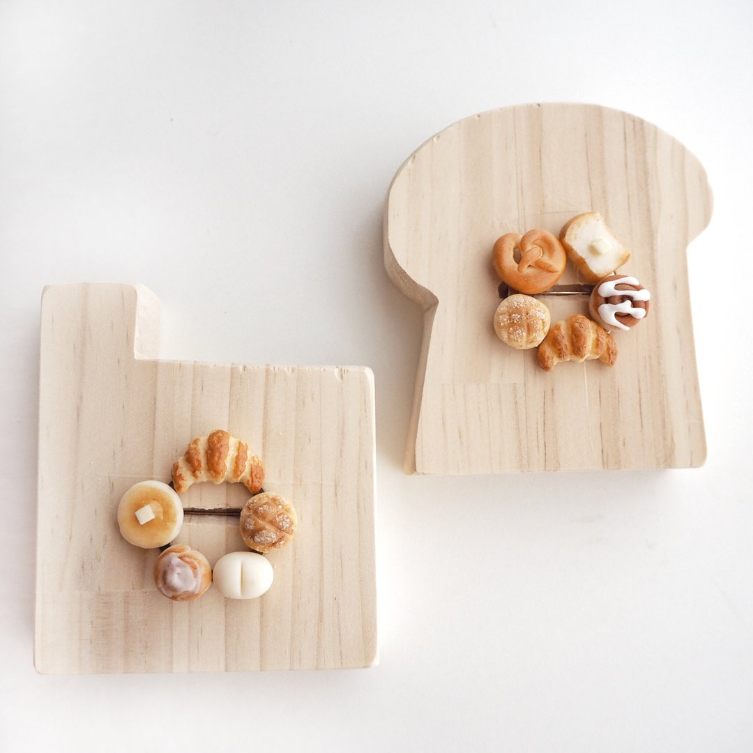 brooch / miniature bread mix - 胸针 - 粘土 咖啡色